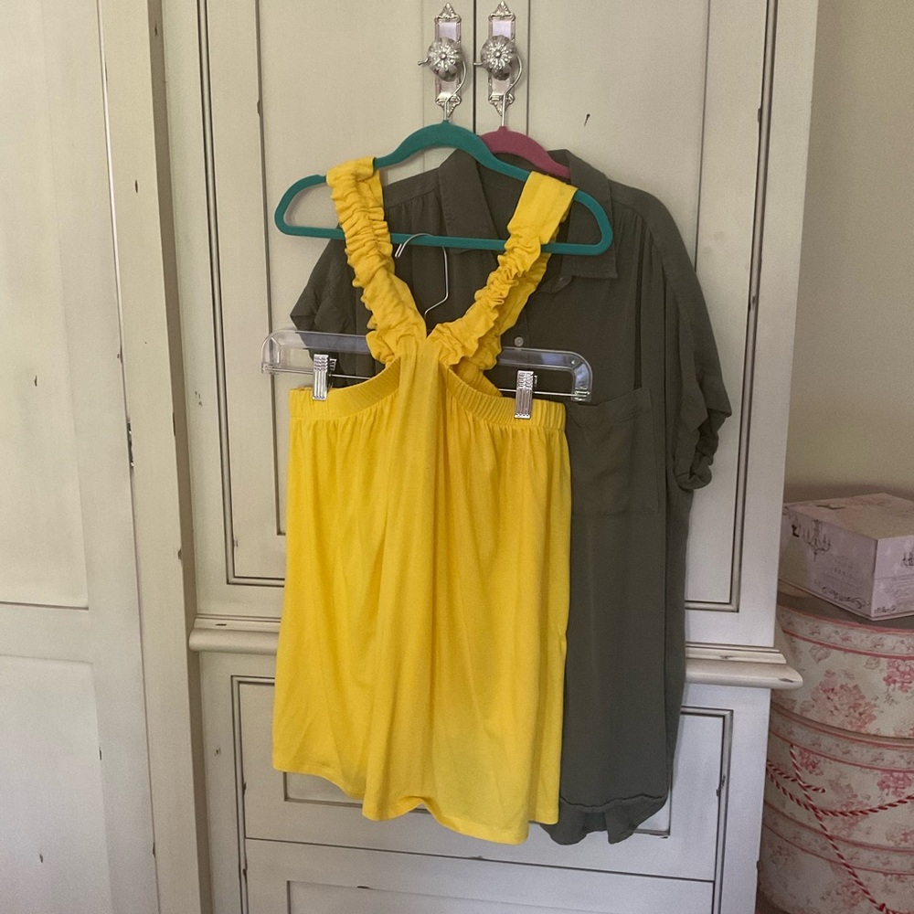 United Colors of Benetton Tank top and Aerie short sleeve blouse